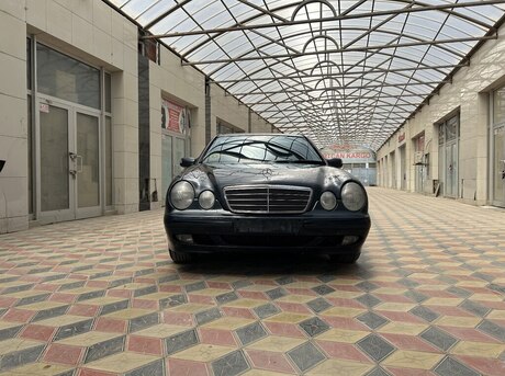 Mercedes E 220 d 1999