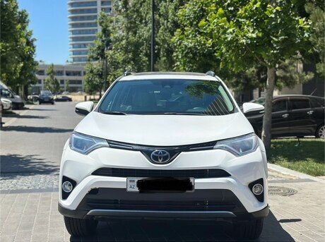 Toyota RAV4 2018