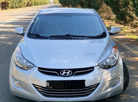 Hyundai Elantra 2013