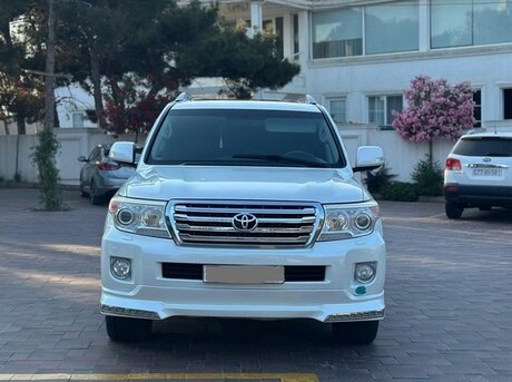 Toyota Land Cruiser 2014