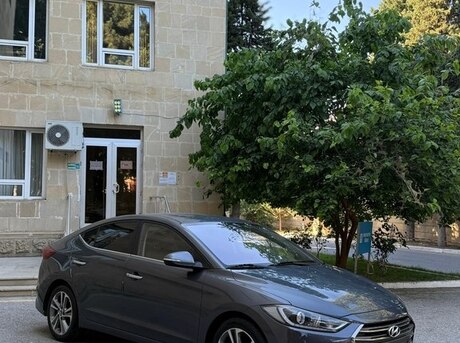 Hyundai Avante 2016