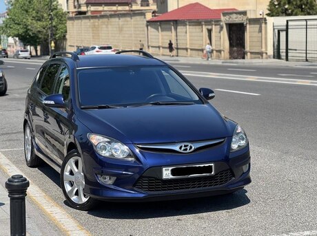 Hyundai i30 2011