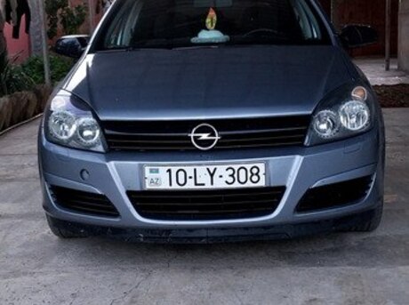 Opel Astra 2004