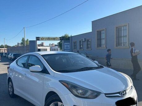 Hyundai Elantra 2015