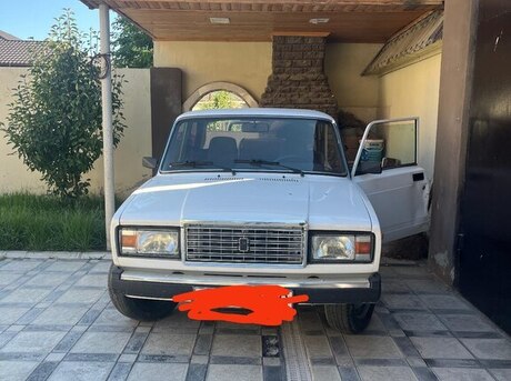 LADA (VAZ) 2107 2010