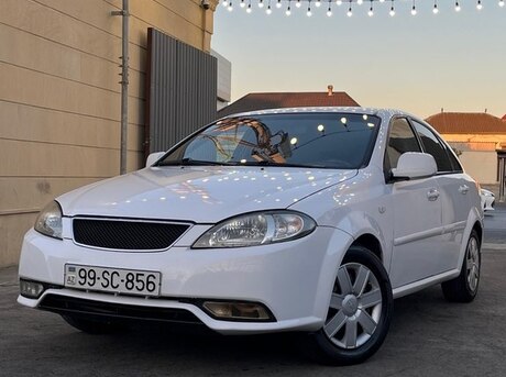 Daewoo Gentra 2013
