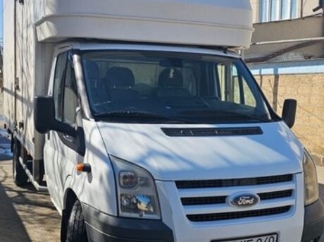 Ford Transit 2011