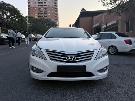 Hyundai Grandeur 2011