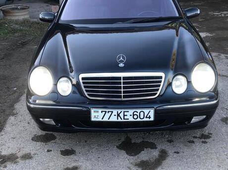 Mercedes E 240 2000