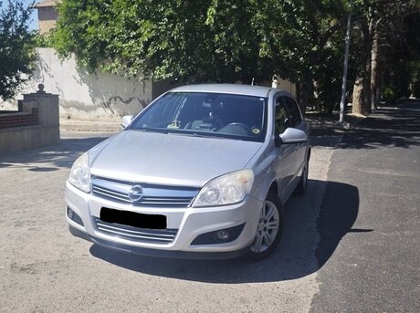 Opel Astra 2009