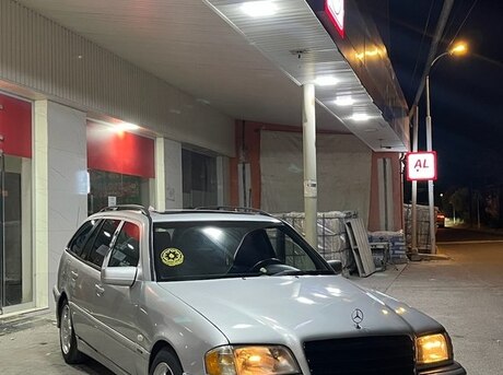 Mercedes C 220 d 2000