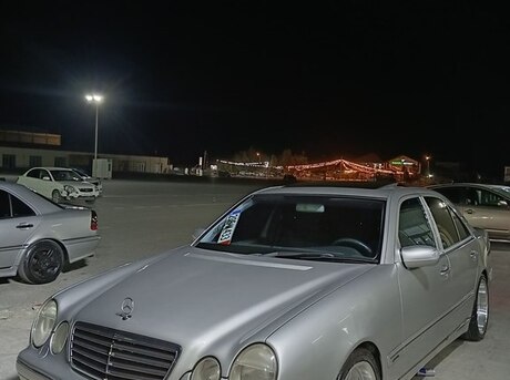 Mercedes E 320 2000