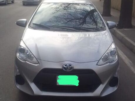Toyota Aqua 2016