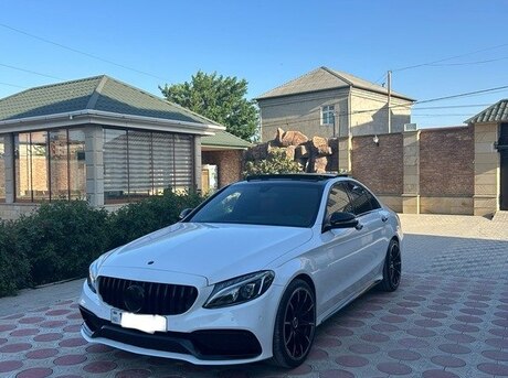 Mercedes C 300