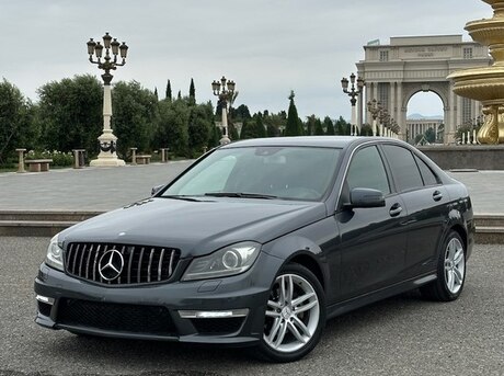 Mercedes C 180 2012