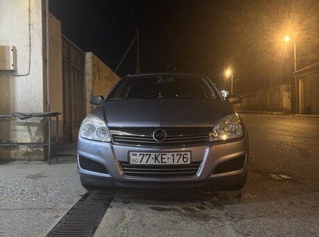 Opel Astra 2008