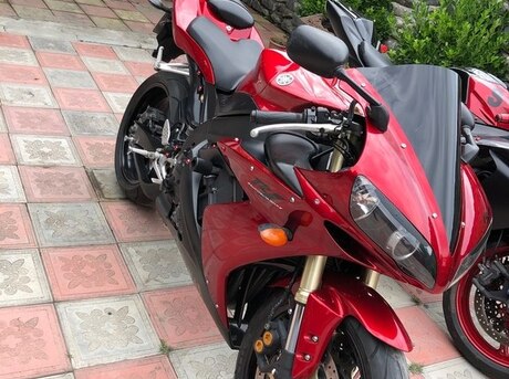 Yamaha YZF-R1 2005