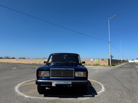 LADA (VAZ) 2107 2004