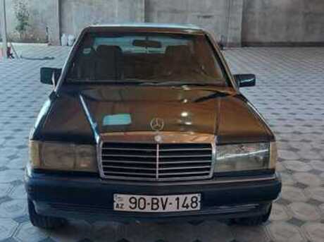 Mercedes 190 1990