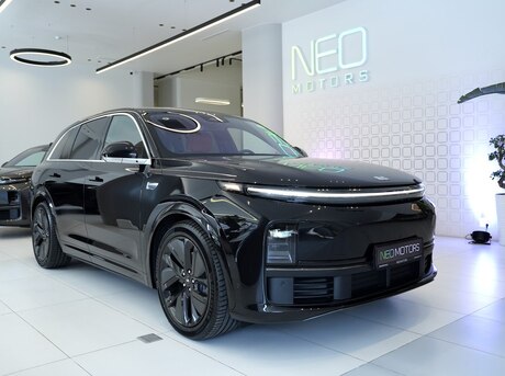 Li Auto L7