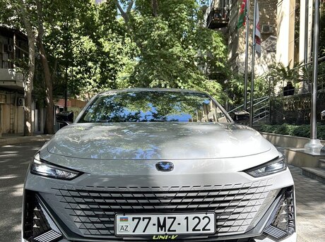 Changan Uni-V iDD