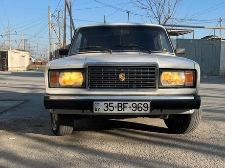 LADA (VAZ) 2107 1990