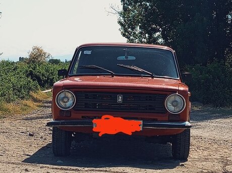 LADA (VAZ) 21011