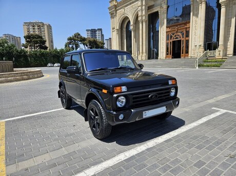 LADA (VAZ) Niva 2023