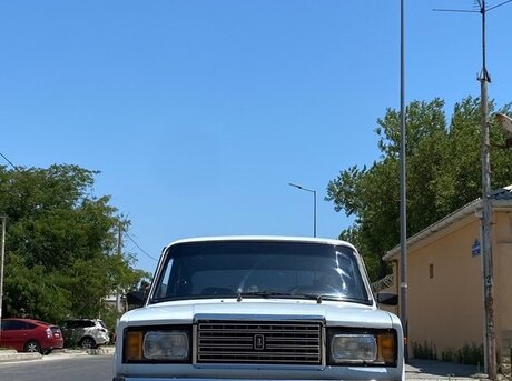 LADA (VAZ) 2107 2010