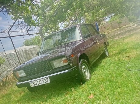 LADA (VAZ) 2107 2001