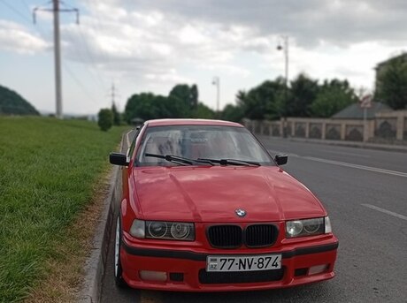 BMW 320 1993