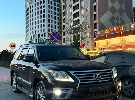 Lexus LX 570 2012
