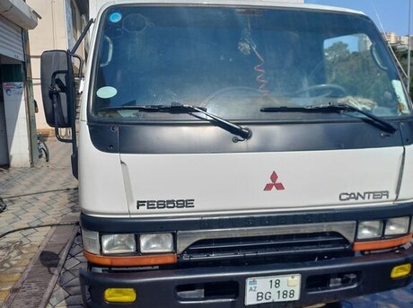 Mitsubishi Canter 2001