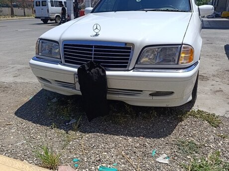 Mercedes C 230 1999