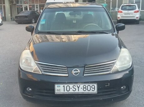 Nissan Tiida 2007