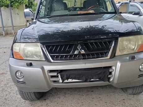 Mitsubishi Pajero 2006