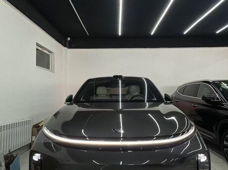 Li Auto L7