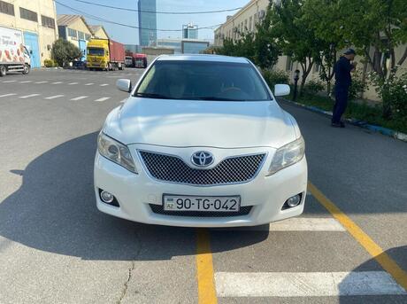 Toyota Camry 2010