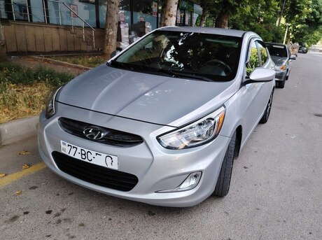 Hyundai Accent