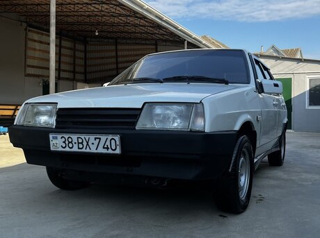 LADA (VAZ) 2109 2000