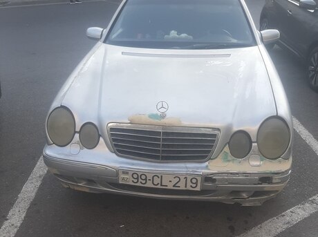 Mercedes E 220 d 1999