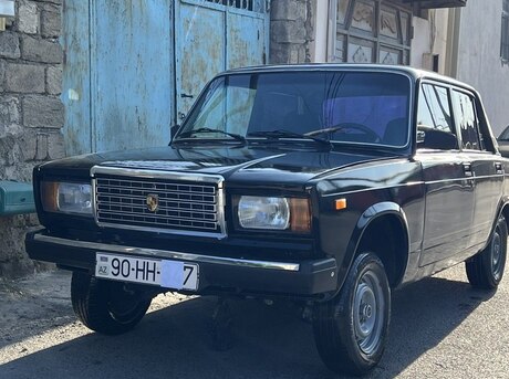 LADA (VAZ) 2107
