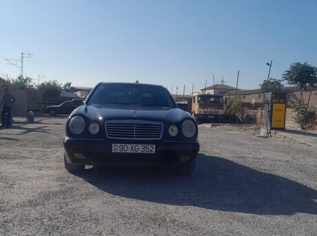 Mercedes E 240 1998