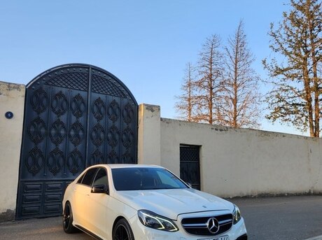Mercedes E 250 2012