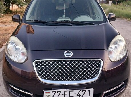 Nissan March 2012