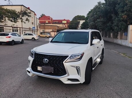 Lexus LX 570
