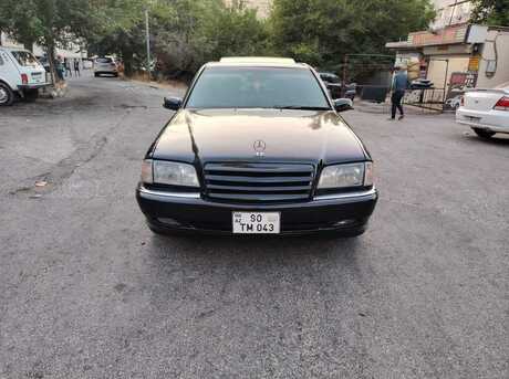 Mercedes C 230