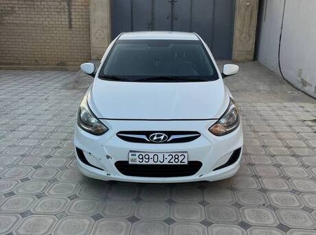 Hyundai Accent 2013