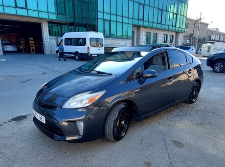 Toyota Prius 2012