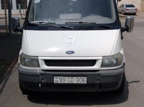 Ford Transit 2000